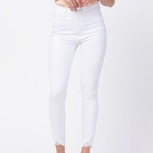 White skinny jeans Judy blues